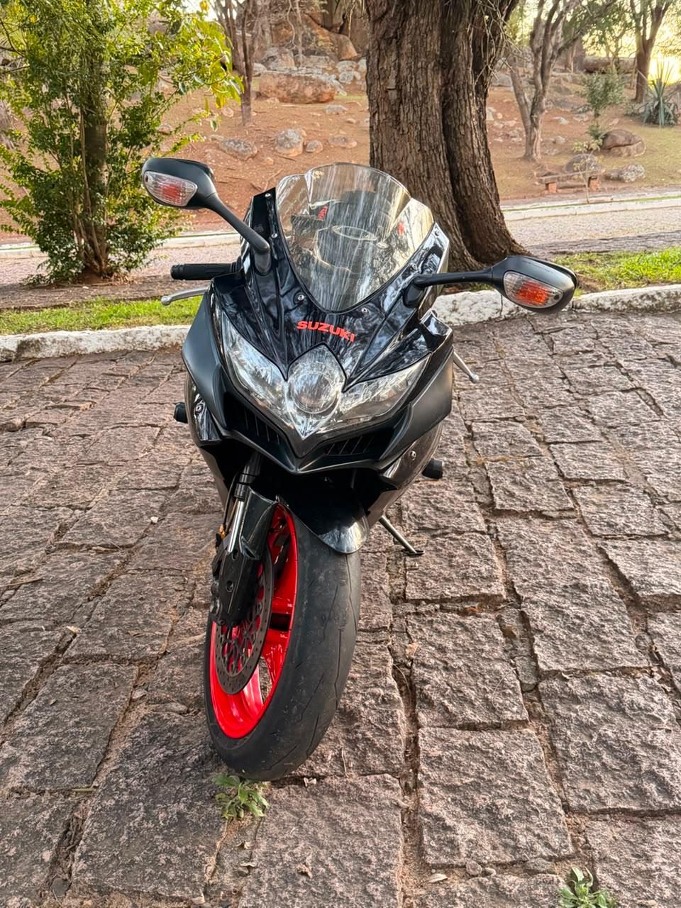 Suzuki Gsx-R 750 W Srad — foto 7