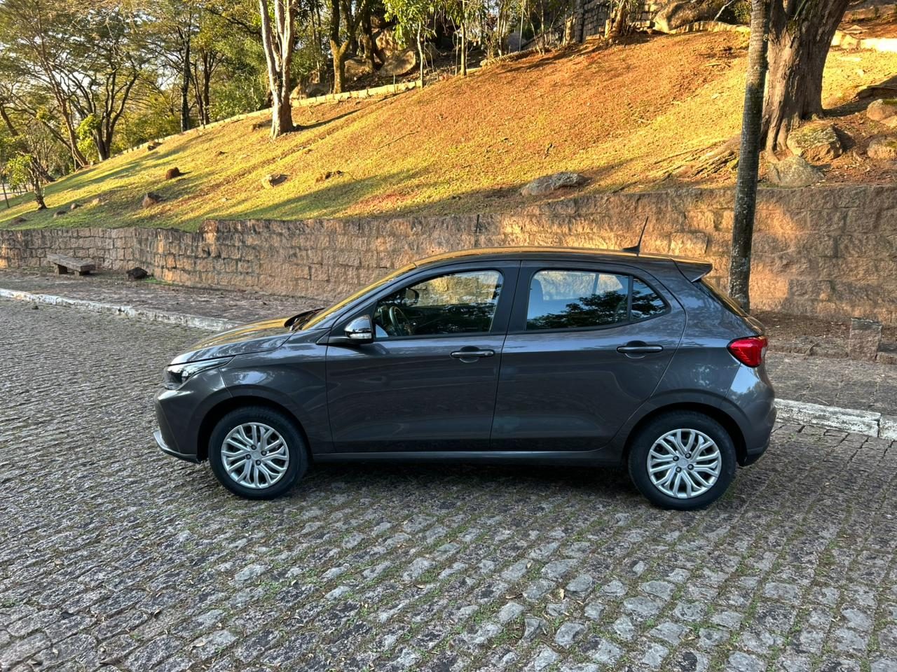 Fiat Argo Drive — foto 8