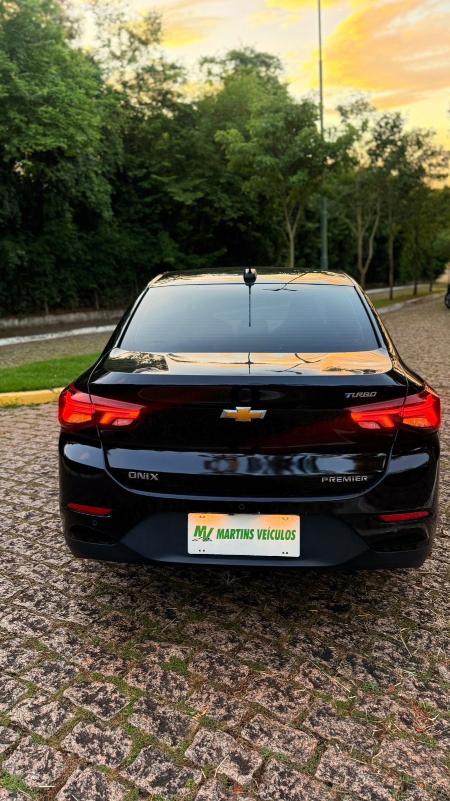 Gm Onix Sedan Plus Premier - Autom — foto 9