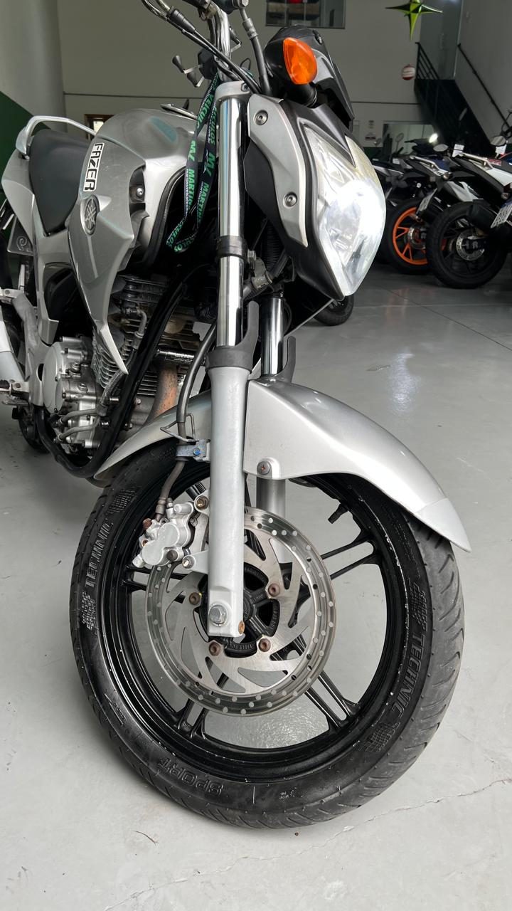 Yamaha Fazer Ys 250 — foto 4