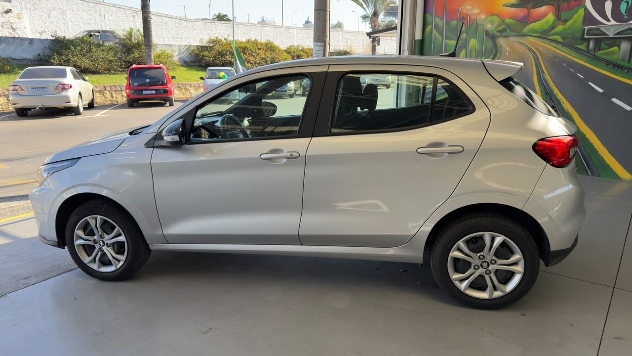 Fiat Argo Drive — foto 10