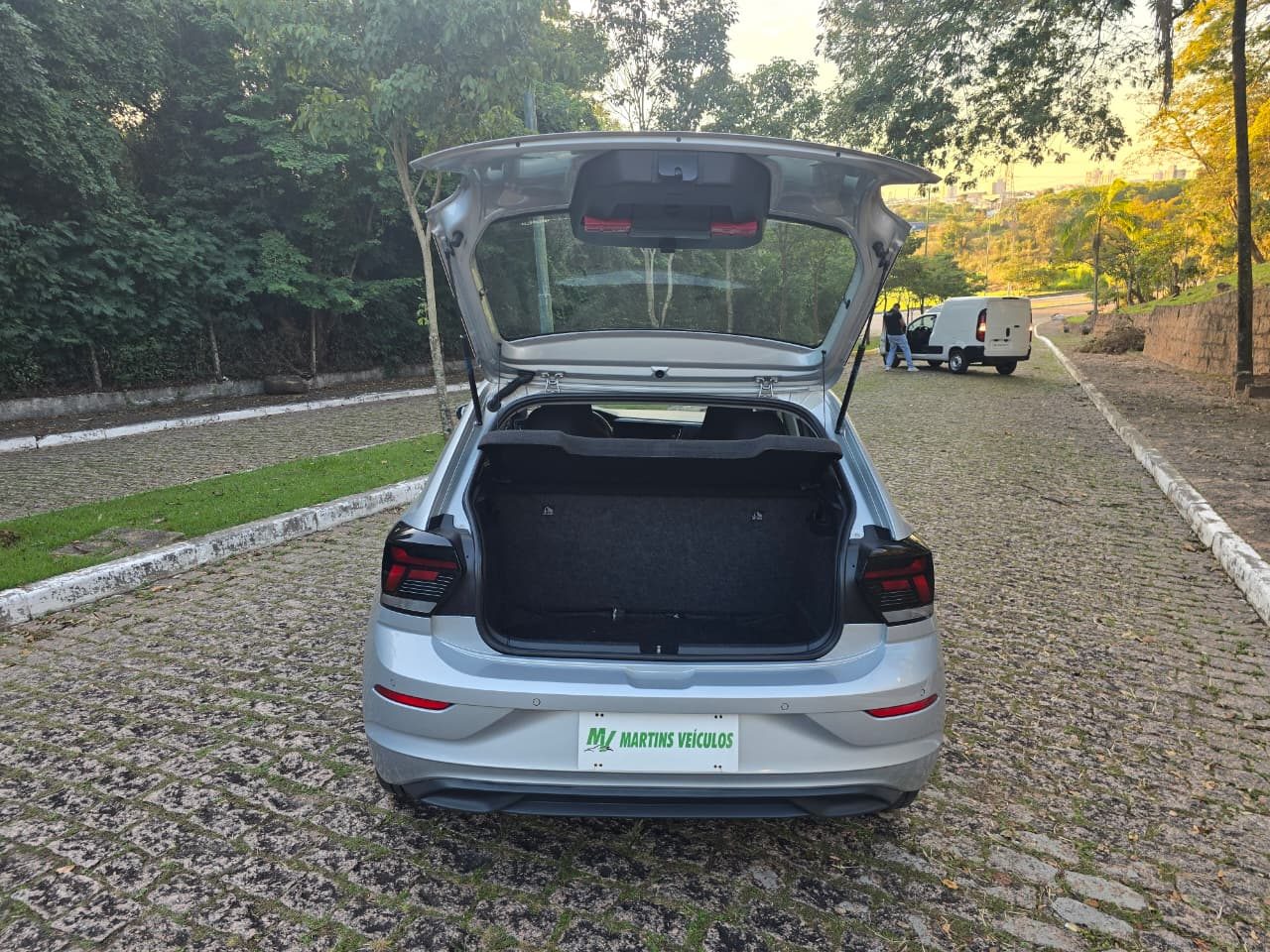 Vw Polo Comfortline Tsi - Autom — foto 10