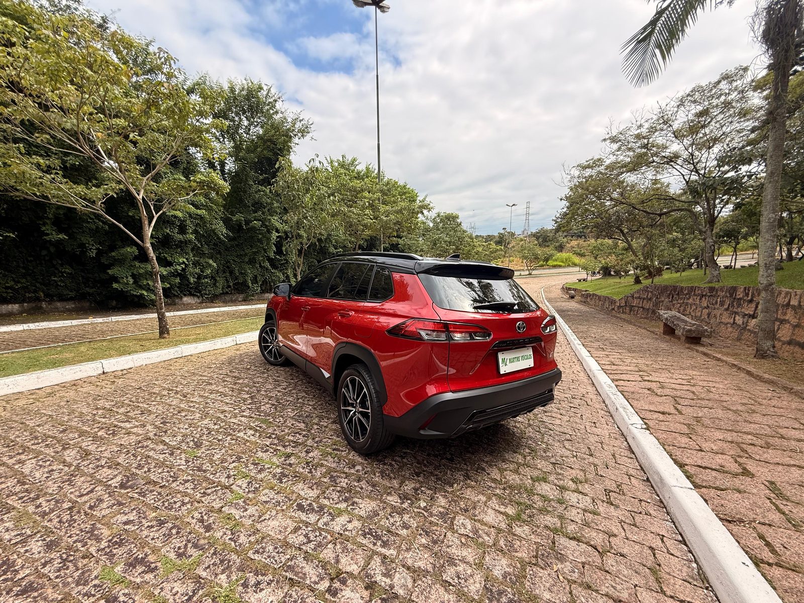 Toyota Corolla Cross Grs - Autom — foto 12