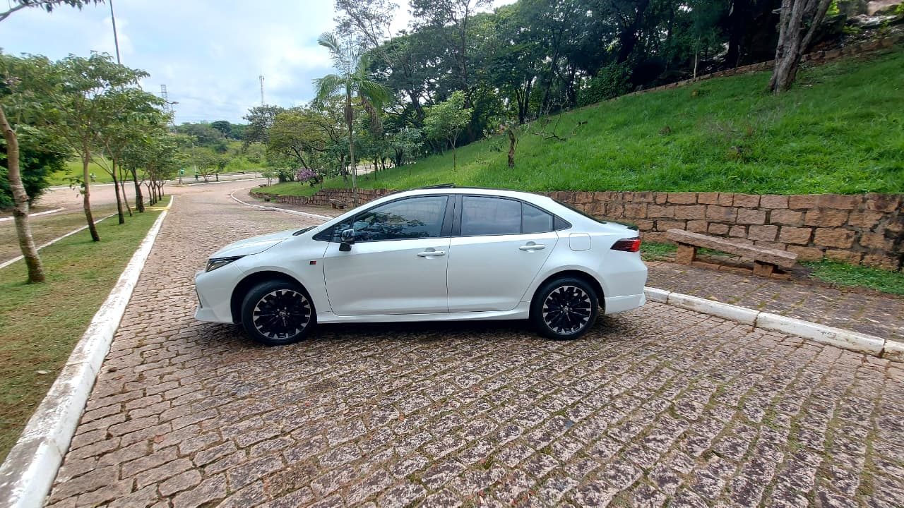 Toyota Corolla Gr-Sport - Autom — foto 4
