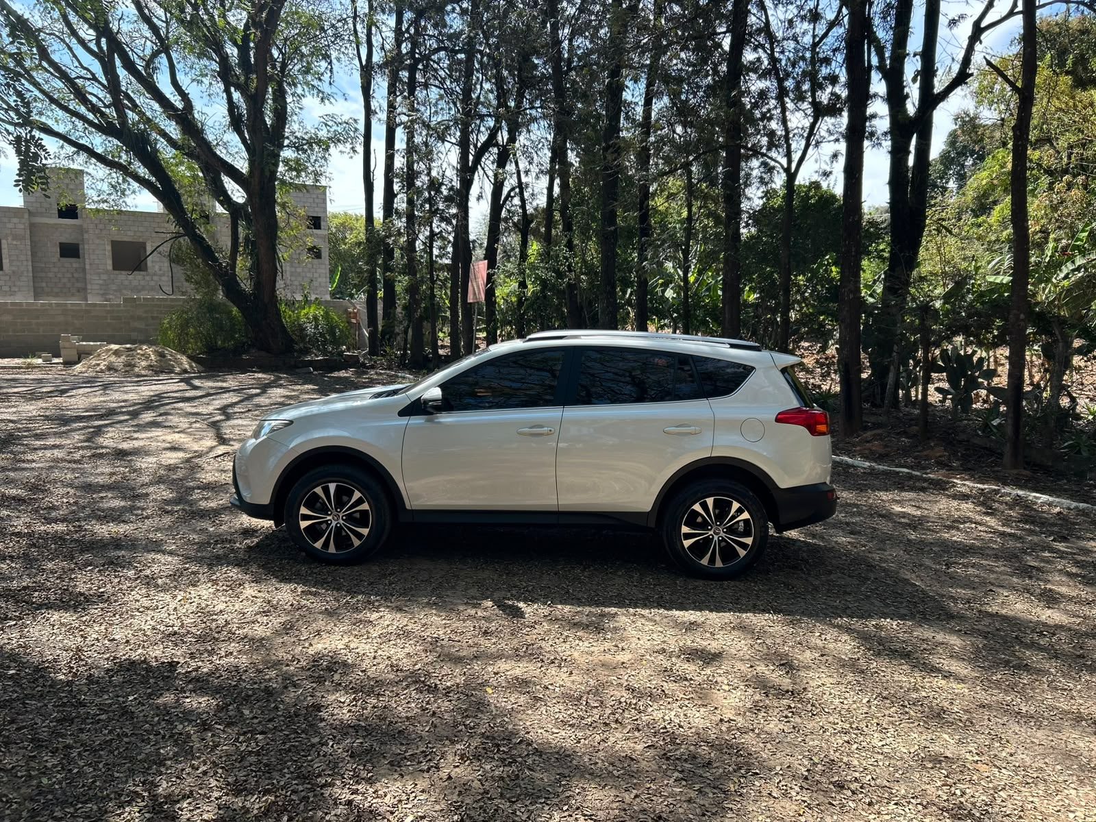 Toyota Rav4 4X4 - Autom (Consig) — foto 11
