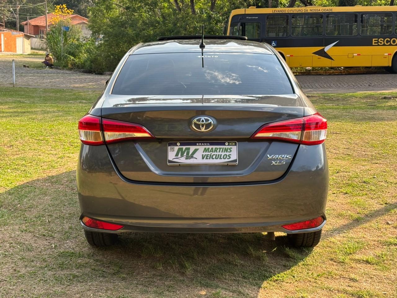 Toyota Yaris Sedan Xls - Autom — foto 12