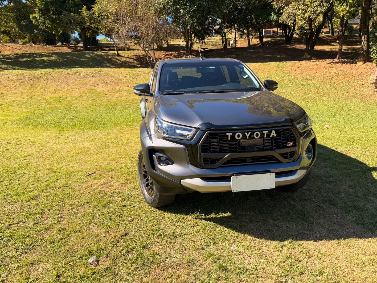 Toyota Hilux Cd Grs 4X4 Tdi - Autom — foto 2