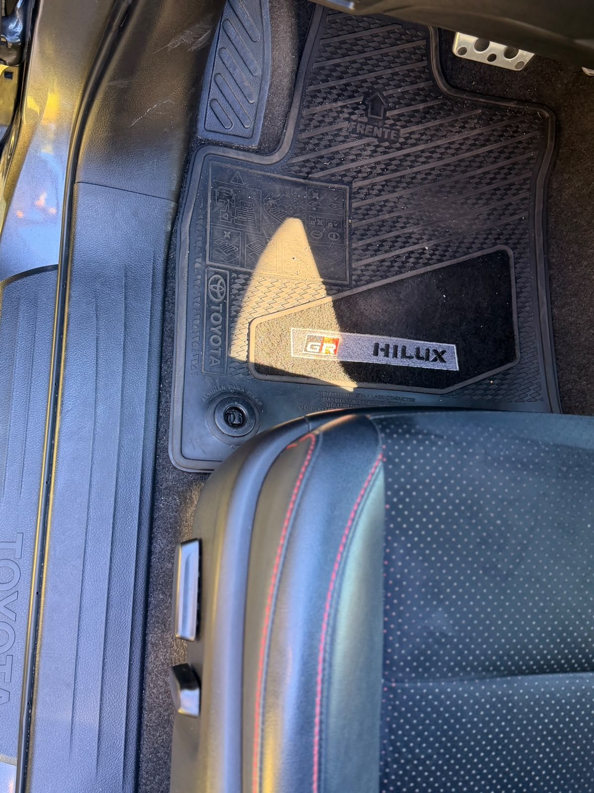 Toyota Hilux Cd Grs 4X4 Tdi - Autom — foto 6
