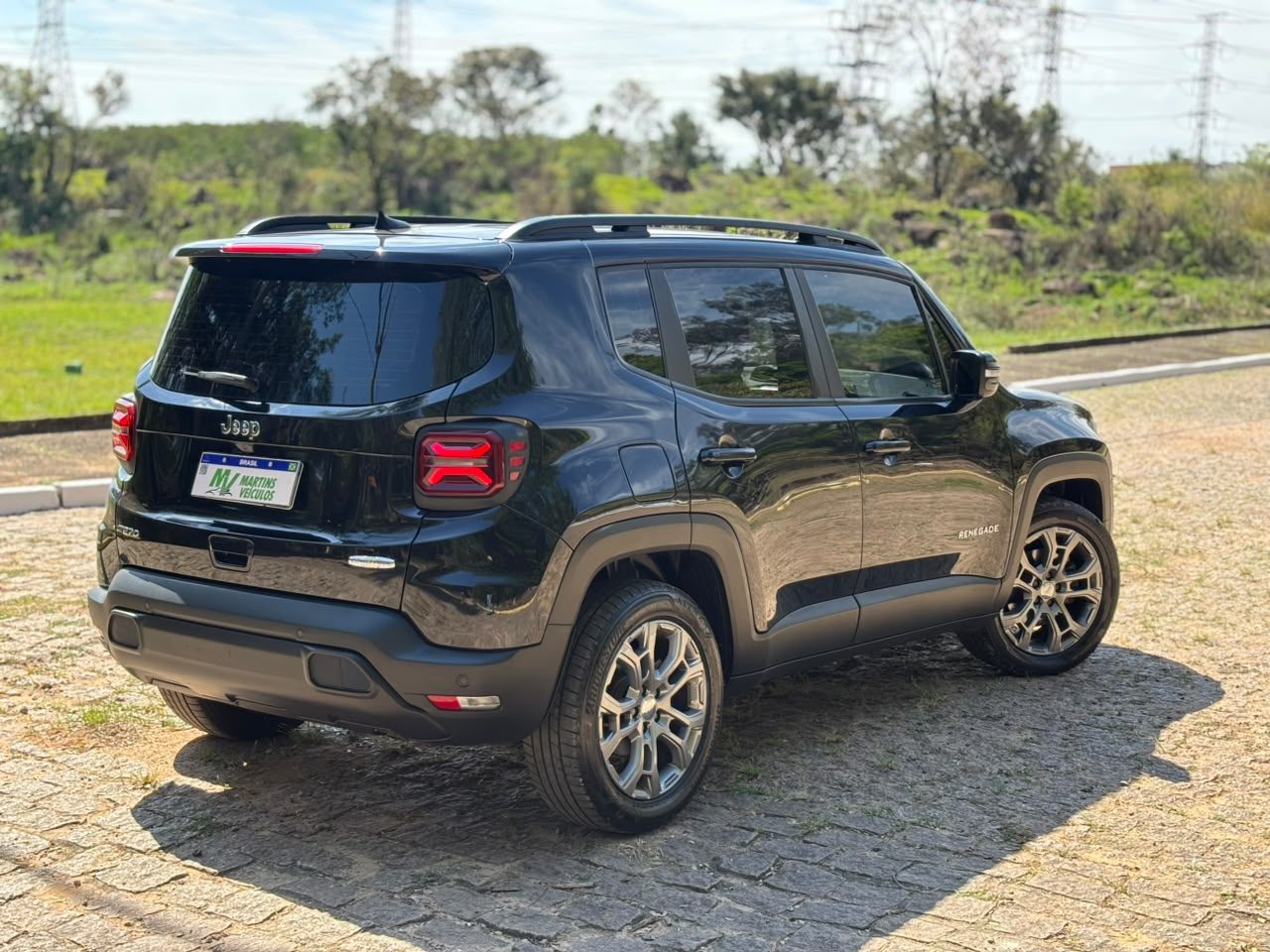 Jeep Renegade Longitude T270 4X2 - At — foto 2