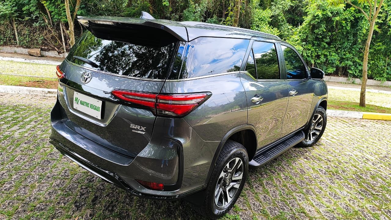 Toyota Hilux Sw4 Srx 4X4 Tdi - Autom — foto 5