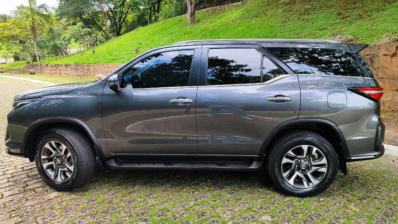Toyota Hilux Sw4 Srx 4X4 Tdi - Autom — foto 6