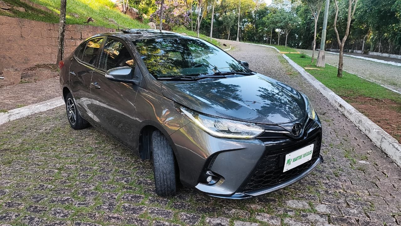 Toyota Yaris Sedan Xls - Autom — foto 3