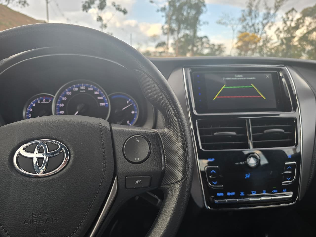 Toyota Yaris Hatch Xl - Autom — foto 10