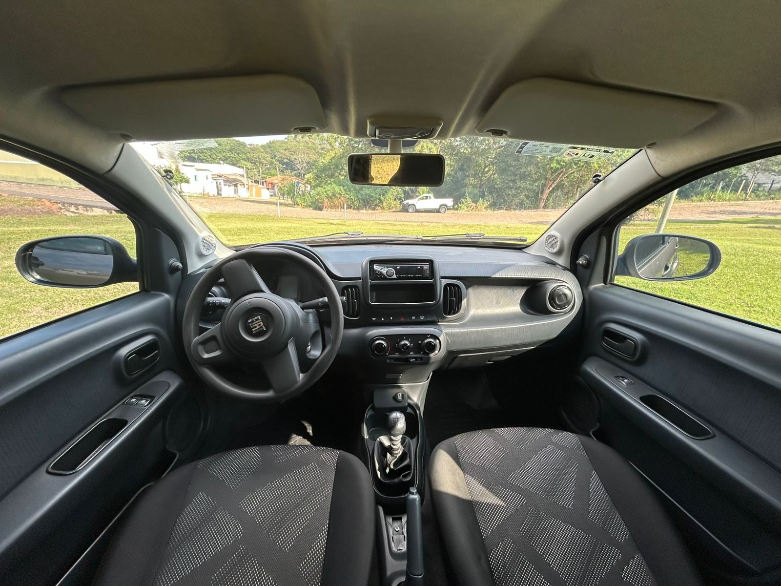 Fiat Mobi Like — foto 9