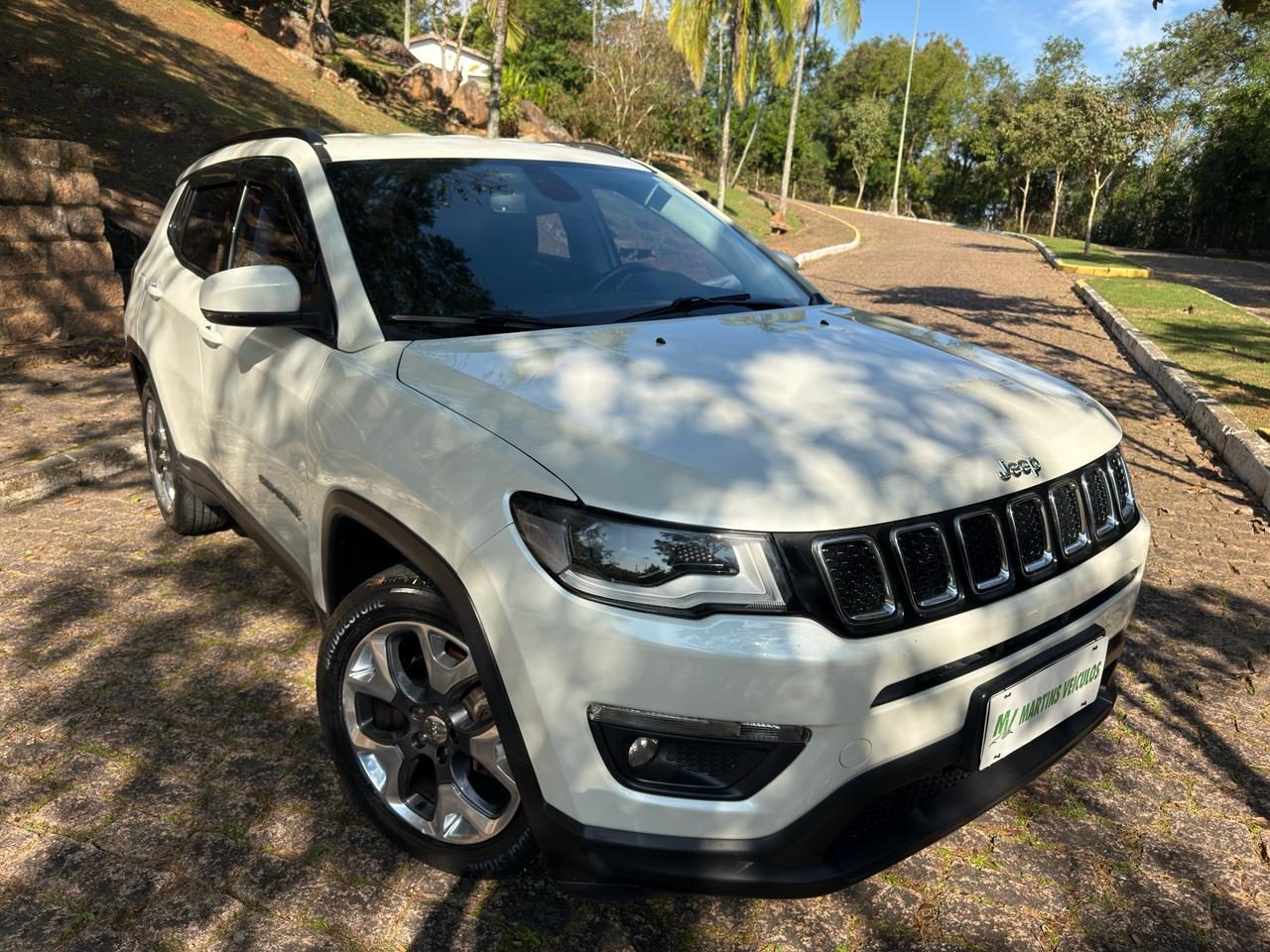 Jeep Compass Longitude 4X2 - Autom — foto 2