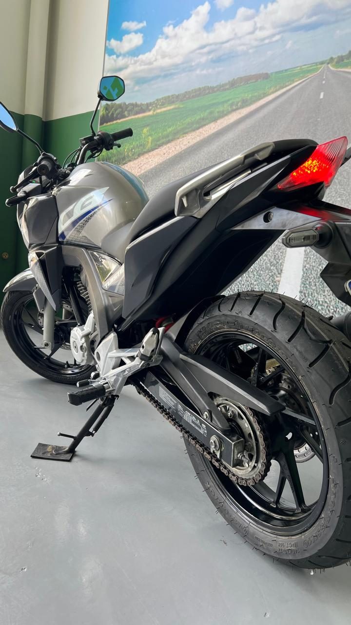 Honda Cb 250F Twister — foto 9